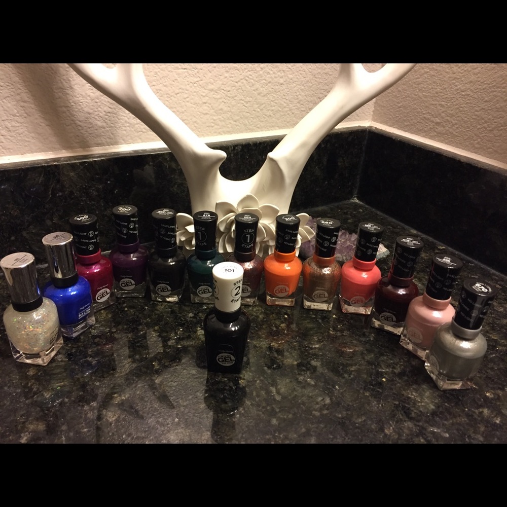 Sally Hansen Miracle Gel collection